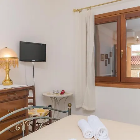 Apartment Grazioso Bilocale Centro *